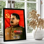 Affiche communiste avec drapeau URSS et faucille-martele