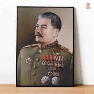 Affiche portrait de Staline en uniforme avec médailles