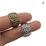 Bague communiste en or, esthétique Svarog raffinée