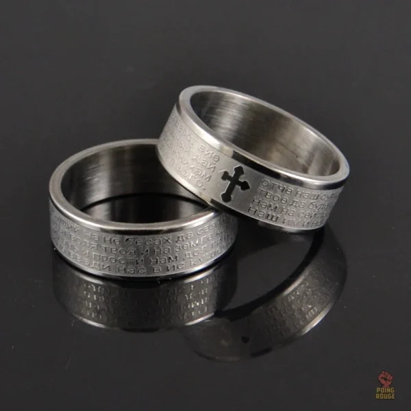 Bague communiste en acier avec inscription religieuse