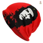 Bonnet Che Guevara portrait sur fond rouge