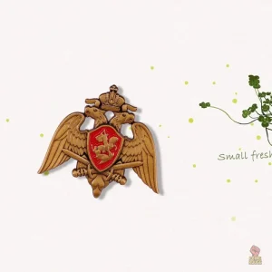 Broche dorée avec aigle à deux têtes, style russe