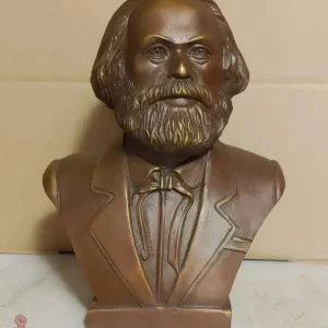 Buste en cuivre rouge de Karl Marx
