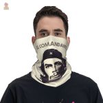 Cache-cou militant, accessoire pour les passionnés d'histoire