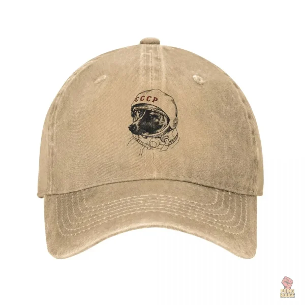 Design ludique de casquette CCCP pour passionnés