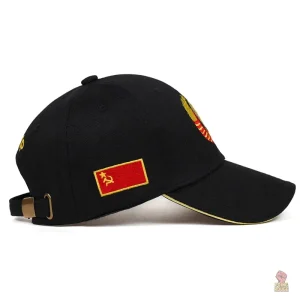 Casquette en hommage à l'histoire communiste, style vintage