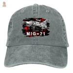 Casquette URSS avec graphisme coloré représentant l'aviation