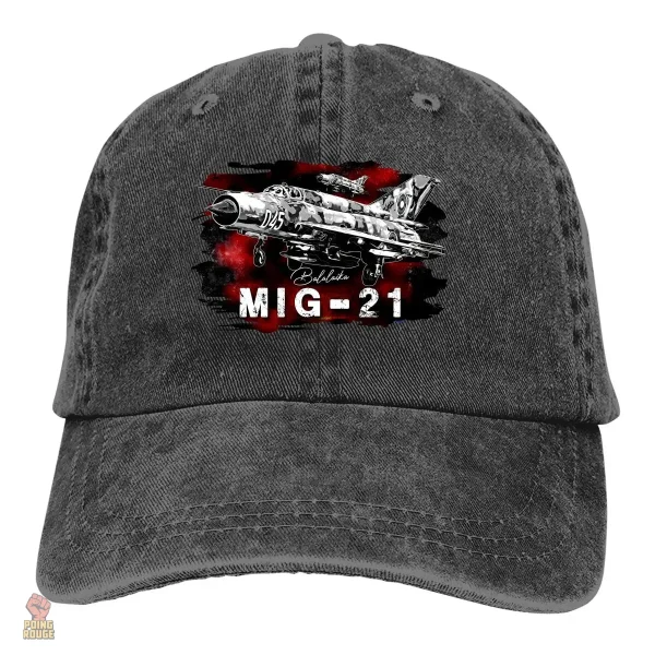 Casquette rétro avec une touche militaire et colorée