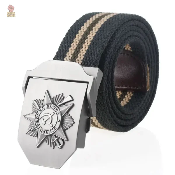 Ceinture noire avec message politique fort