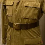 Ceinture communiste avec motif étoile emblématique