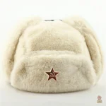 Chapka unique avec étoile et aigle