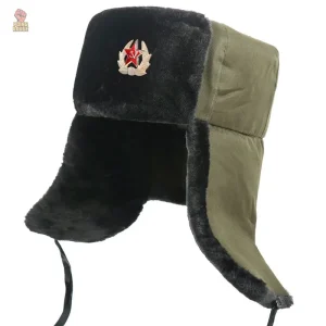 Chapka communiste pour l'hiver