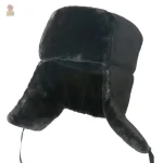 Chapeau chaud inspiré du style soviétique