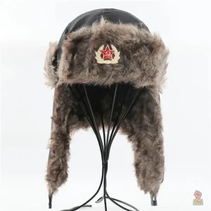 Chapka tricolore soviétique basique pour l'hiver