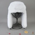 Ushanka multicolore style communiste