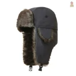 Ushanka à la mode avec broderies variées