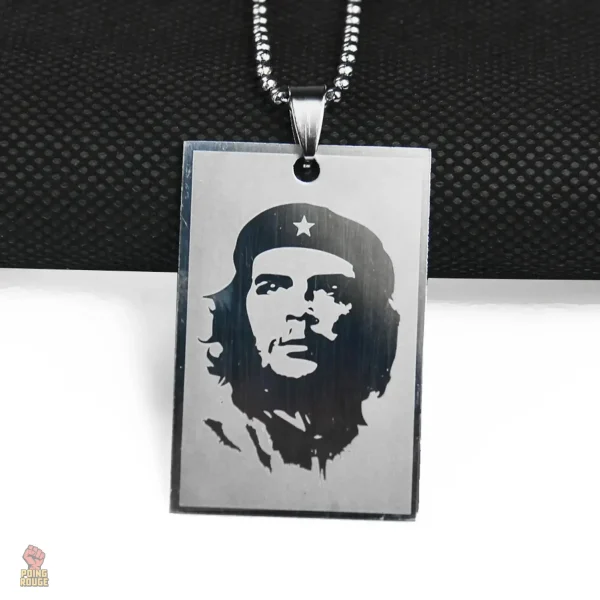 Design unique de collier Che en métal