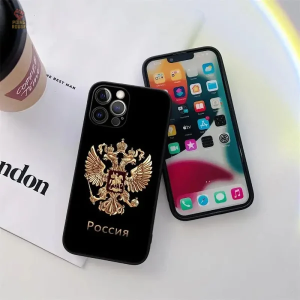 Accessoire iPhone inspiré de la propagande soviétique