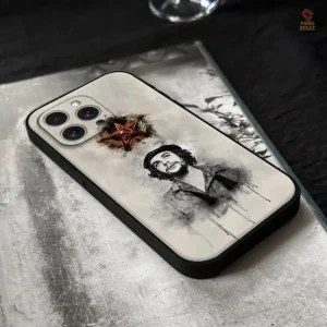 Coque iPhone Che Guevara avec drapeau cubain rouge