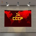 Drapeau CCCP rouge avec carte monde sur fond sombre