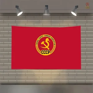 Drapeau rouge sobre avec badge circulaire CCCP minimaliste