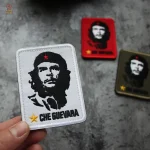 Ecusson militaire Che Guevara 6x8cm fond blanc
