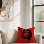 Housse décorative Che Guevara en noir et sombre