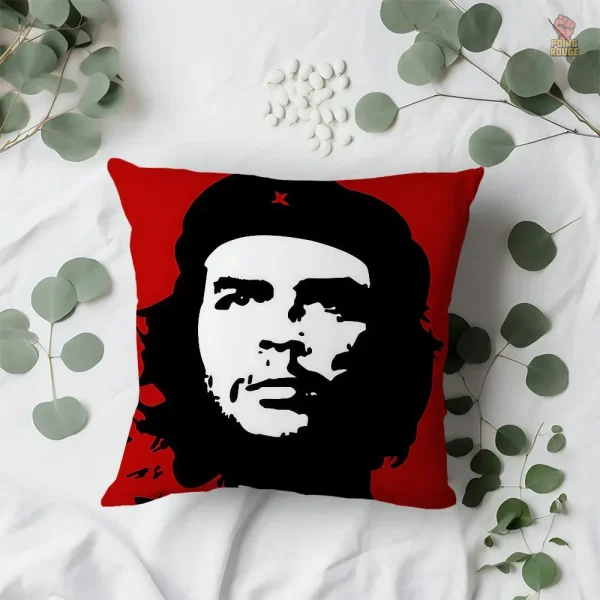 Coussin rouge Che Guevara, style militant affirmé