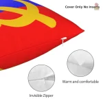 Coussin tricolore représentant le blason russe