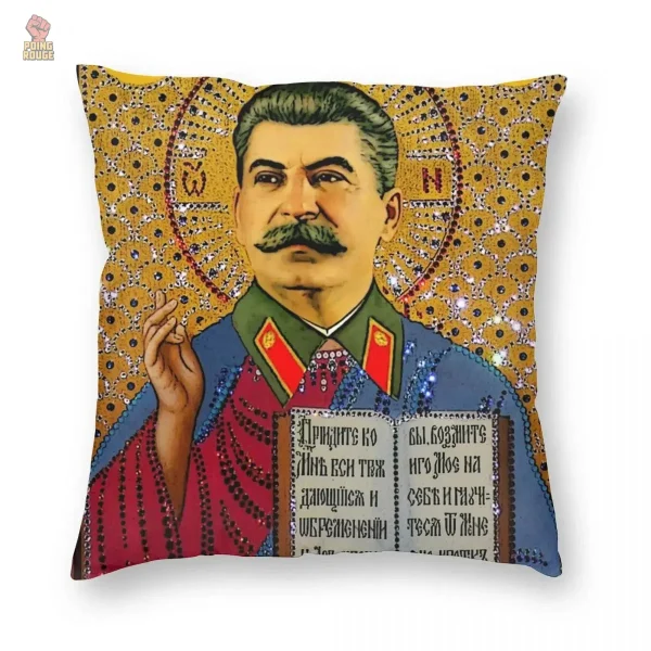 Housse coussin Staline, élégance dorée et spirituelle