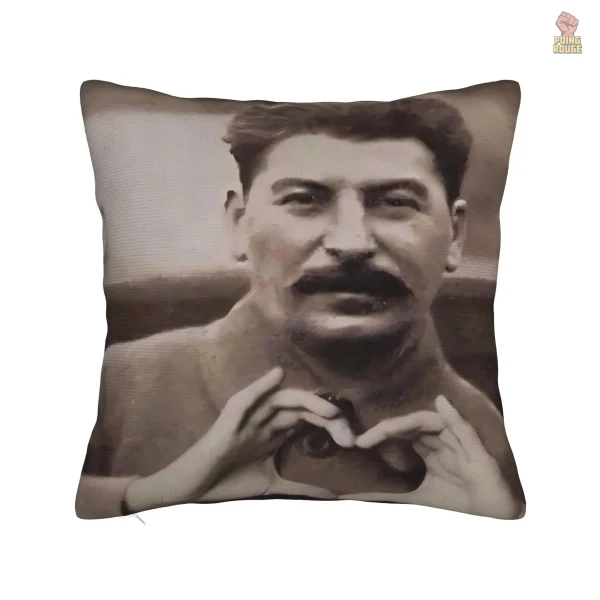 Coussin avec illustration de Staline sur fond rouge vif