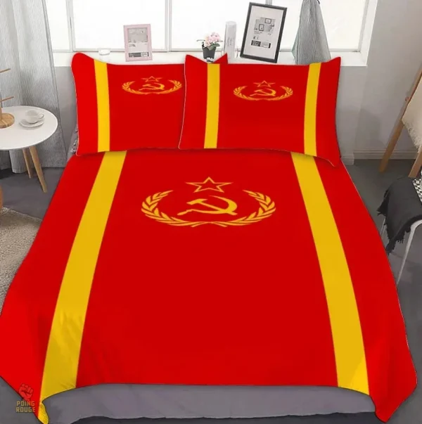 Parure de lit noir avec emblème communiste