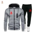 Jogging CCCP, un look audacieux et engagé