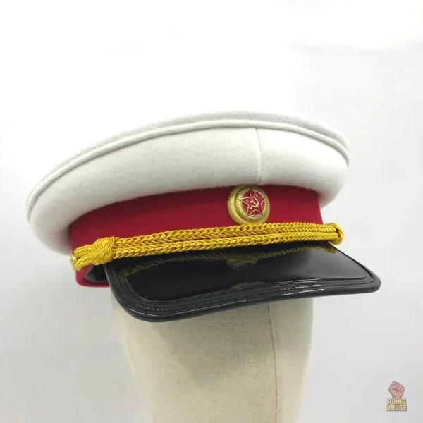 Accessoire communiste en tissu rouge