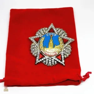 Accessoire emblématique de l'histoire soviétique
