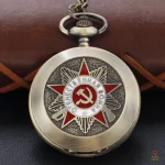 Accessoire unique en bronze, montre inspirée de l'ère soviétique