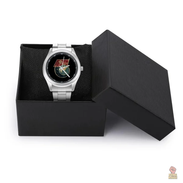 Montre CCCP avec un design audacieux et unique
