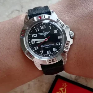 Montre mécanique militaire vintage soviétique