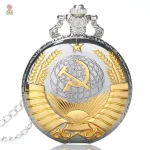 Montre de poche inspirée de l'époque communiste
