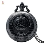 Accessoire unique : montre noire vintage