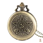 Montre de poche avec décorations or et argent