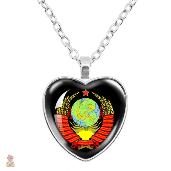 pendentif-collier-blason-urss-armoiries-sovietiques-coeur-noir-1 Pendentif blason URSS avec armoiries soviétiques en cœur noir