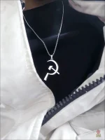 Pendentif communiste en forme de marteau et faucille, design unique