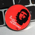 Pin badge Che Guevara en métal doré rond