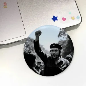 Pin badge Che Guevara avec drapeau cubain vert