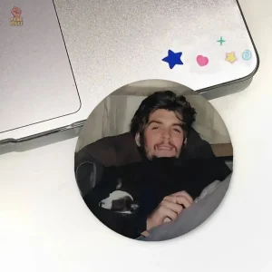 Pin badge Che Guevara macaron étoile Cuba fond bleu rond