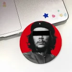 Insigne avec portrait de Che Guevara, fond neutre