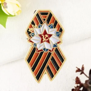 PIN RUBAN GEORGE ÉTOILE BLANCHE FAUCILLE MARTEAU