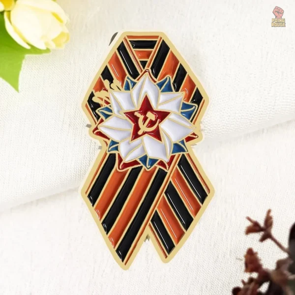 Accessoire dédié aux passionnés d'histoire communiste