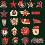 Pins Rouge Communiste Eat The Rich
